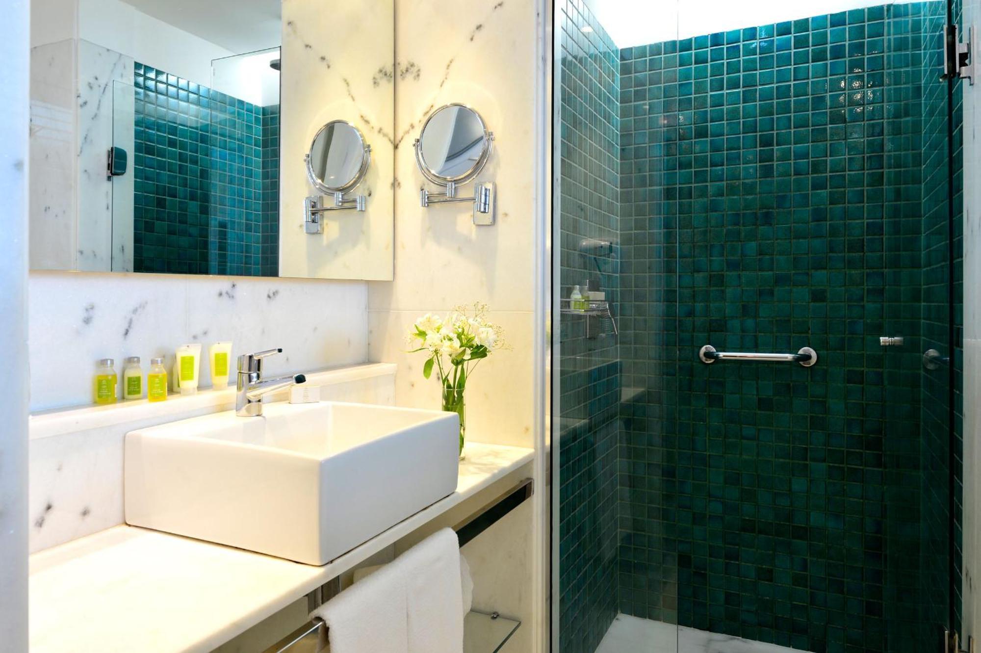 Suite with Side Sea View,1277349694:JPEG